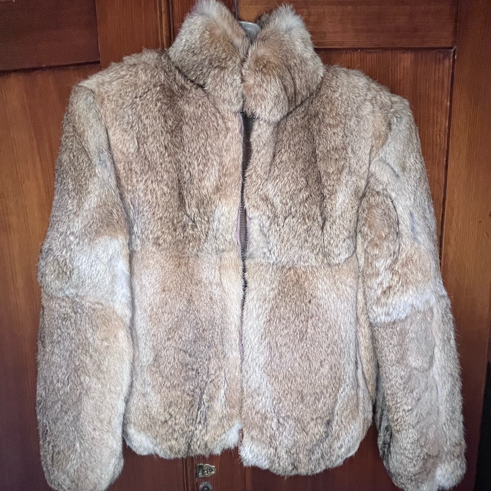 VINTAGE fur coat